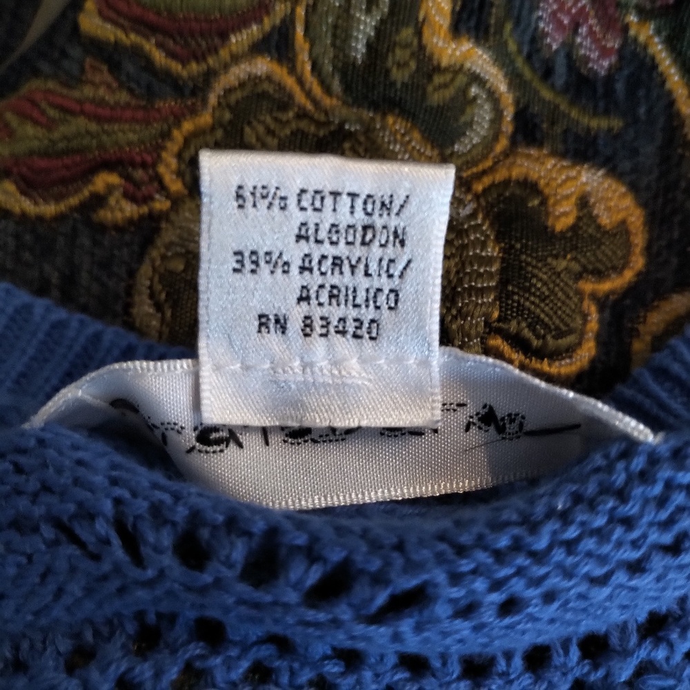Royal Blue Light Sweater by August Silk EUC M - Picture 6 of 6